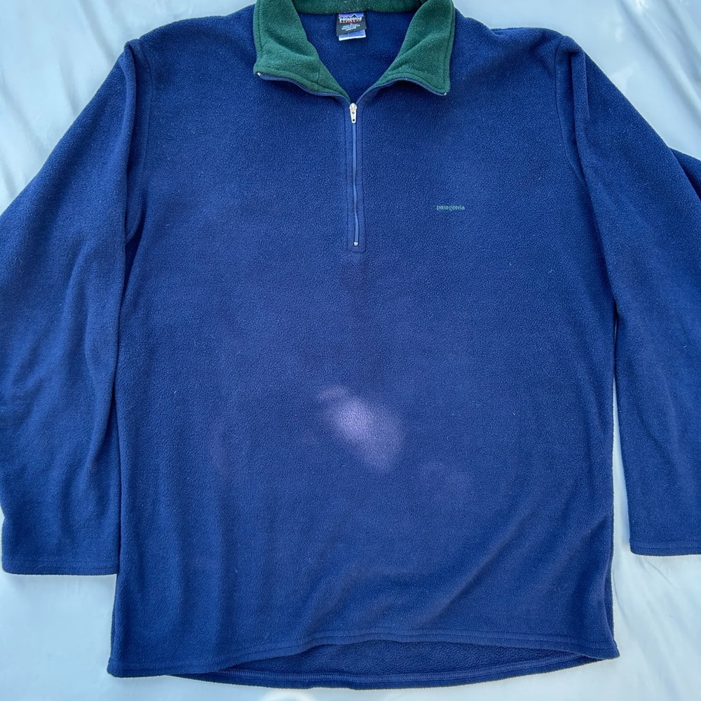 Vintage Patagonia Men's Blue Fleece Sweater